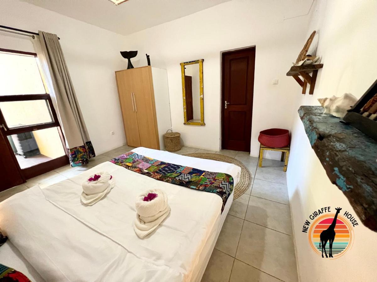 Bed and Breakfast New Giraffe House à Vilanculos Chambre photo